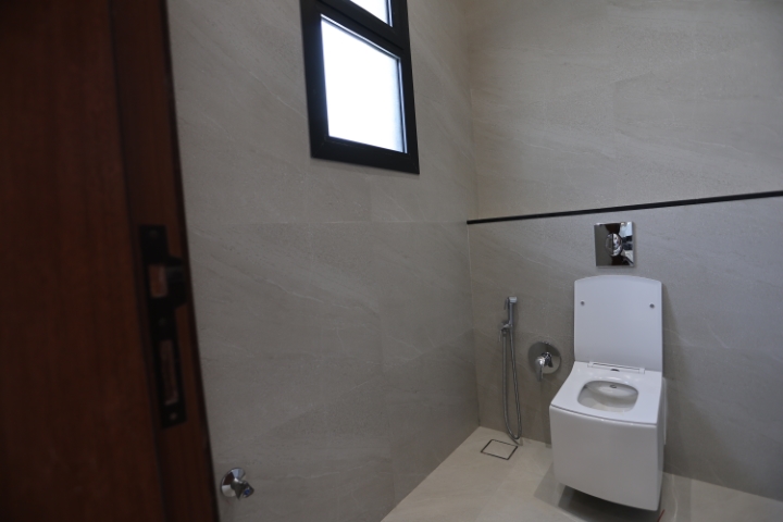 Contracting l07a8789