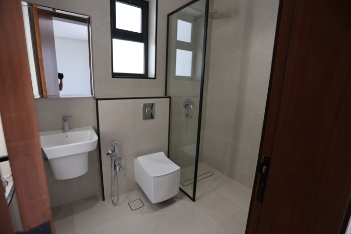 Contracting l07a8932