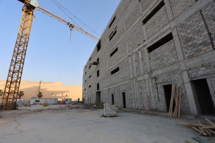 Contracting l07a9681